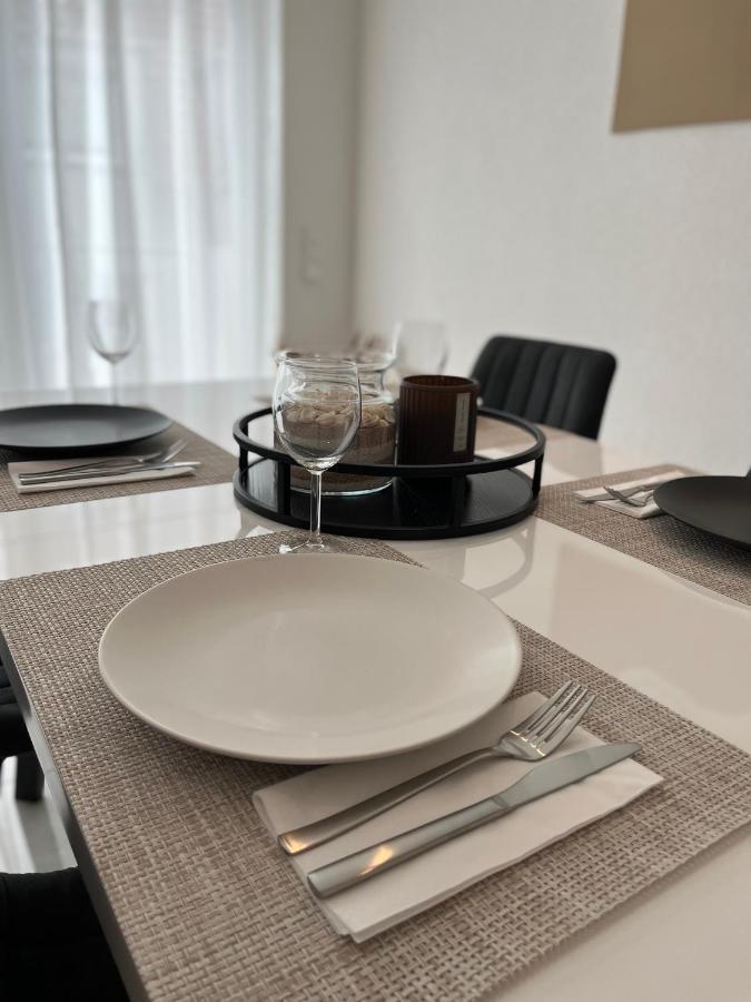 Ferienwohnung Bodensee-Flair ราดอล์ฟเซลล์ อัม โบเดนซี ภายนอก รูปภาพ